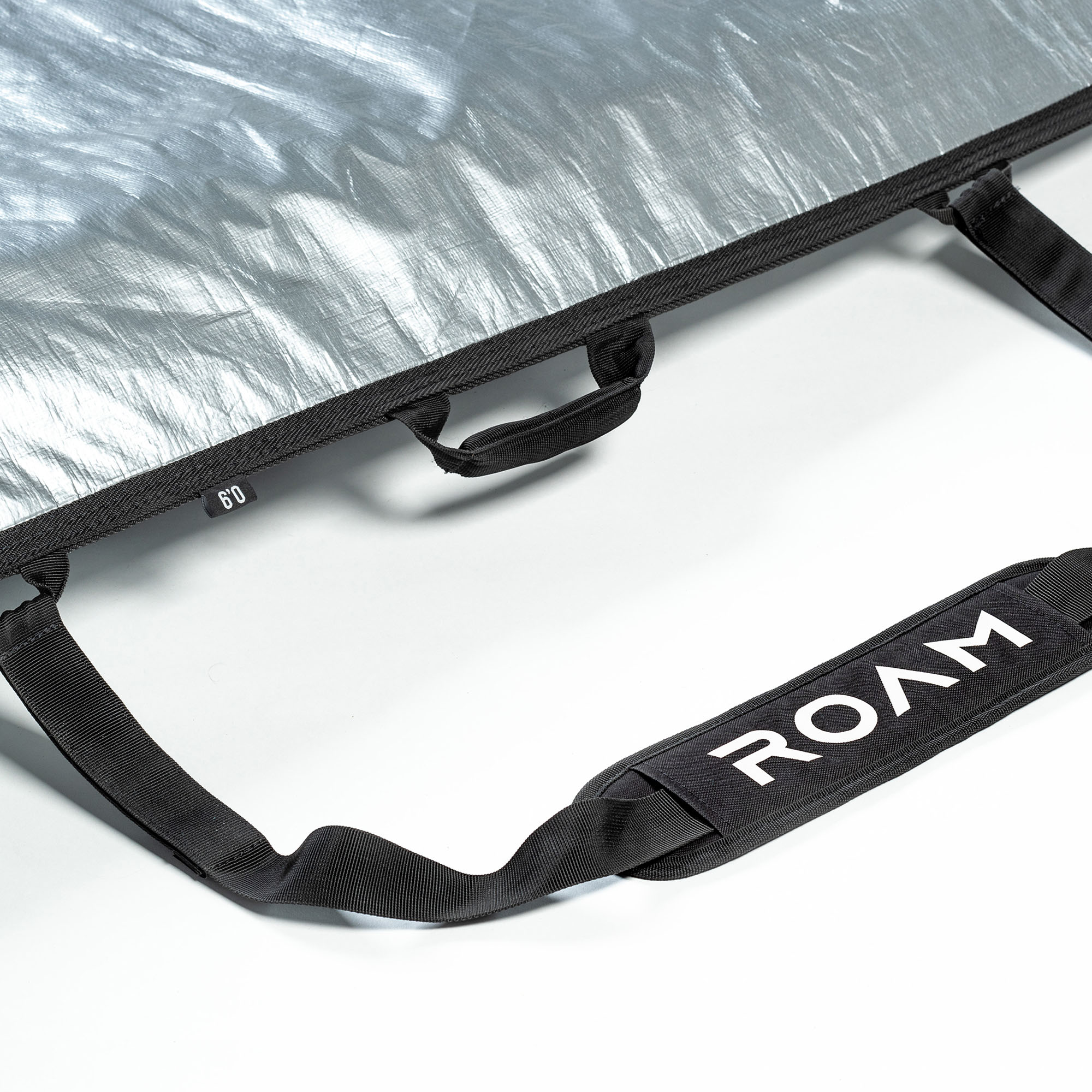 ROAM Boardbag Surfboard Daylight Shortboard - REMOVEABLE BUCKLE FREE SHOULDER STRAP