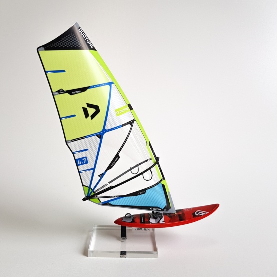 Model windsurfingowy: Fanatic Grip + Duotone Super Hero (Green/Blue)