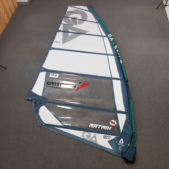 Żagiel do windsurfingu GA-Sails Matrix 7.2 2023 [Po wypożyczalni]