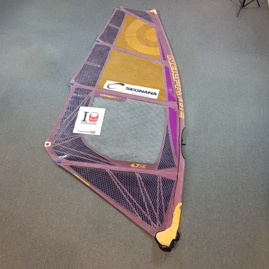 Windsurf sail NeilPryde Combat HD 4.7 2023 [Ex-Rental]