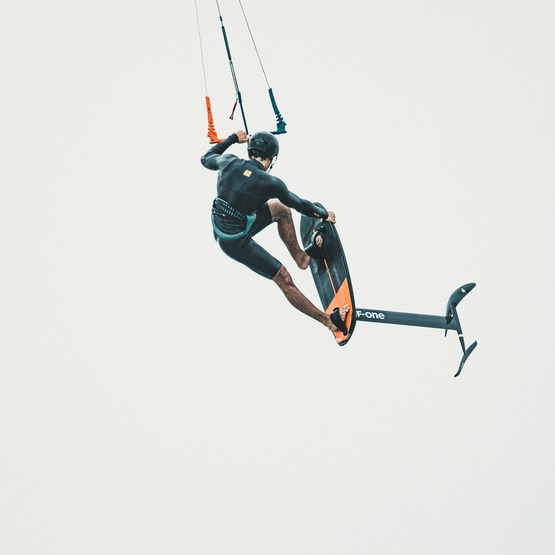 Foil kiteboard F-ONE Pocket Carbon Custom 4