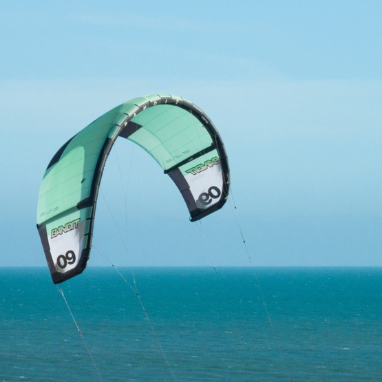 Kite F-ONE Bandit TEC 2026 white / onyx 5