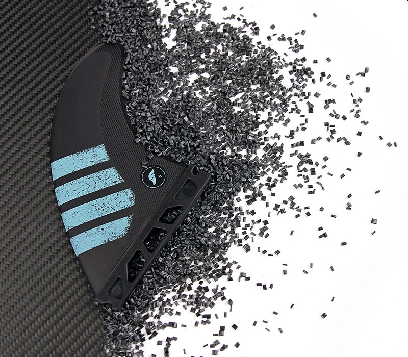 FUTURES Thruster Fin Set F2 Alpha - Carbon Infused