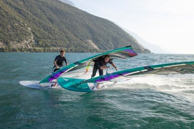 FANATIC Deska windsurfingowa Blast LTD 2022 - WSZYSTKIE ŻAGLE