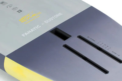 FANATIC Wing Foil Board Sky Style TE 2023 - CARRYING HANDLES