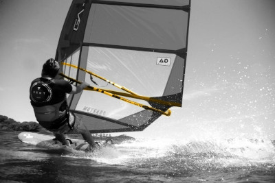 GA-SAILS Żagiel windsurfingowy Phantom 2022 - Cross Batten Concept