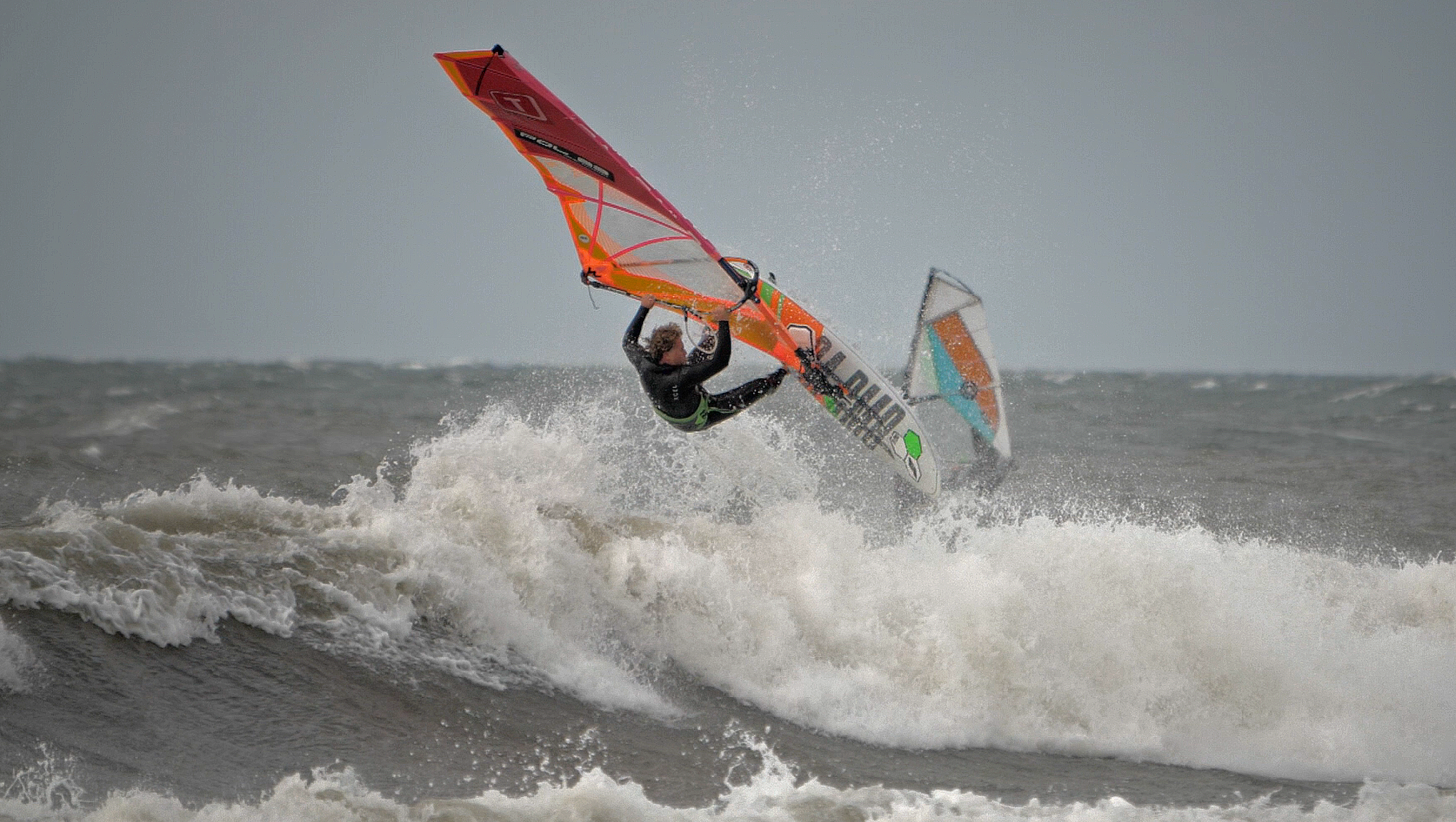 Windsurfing wave board Tabou Da Bomb 2018